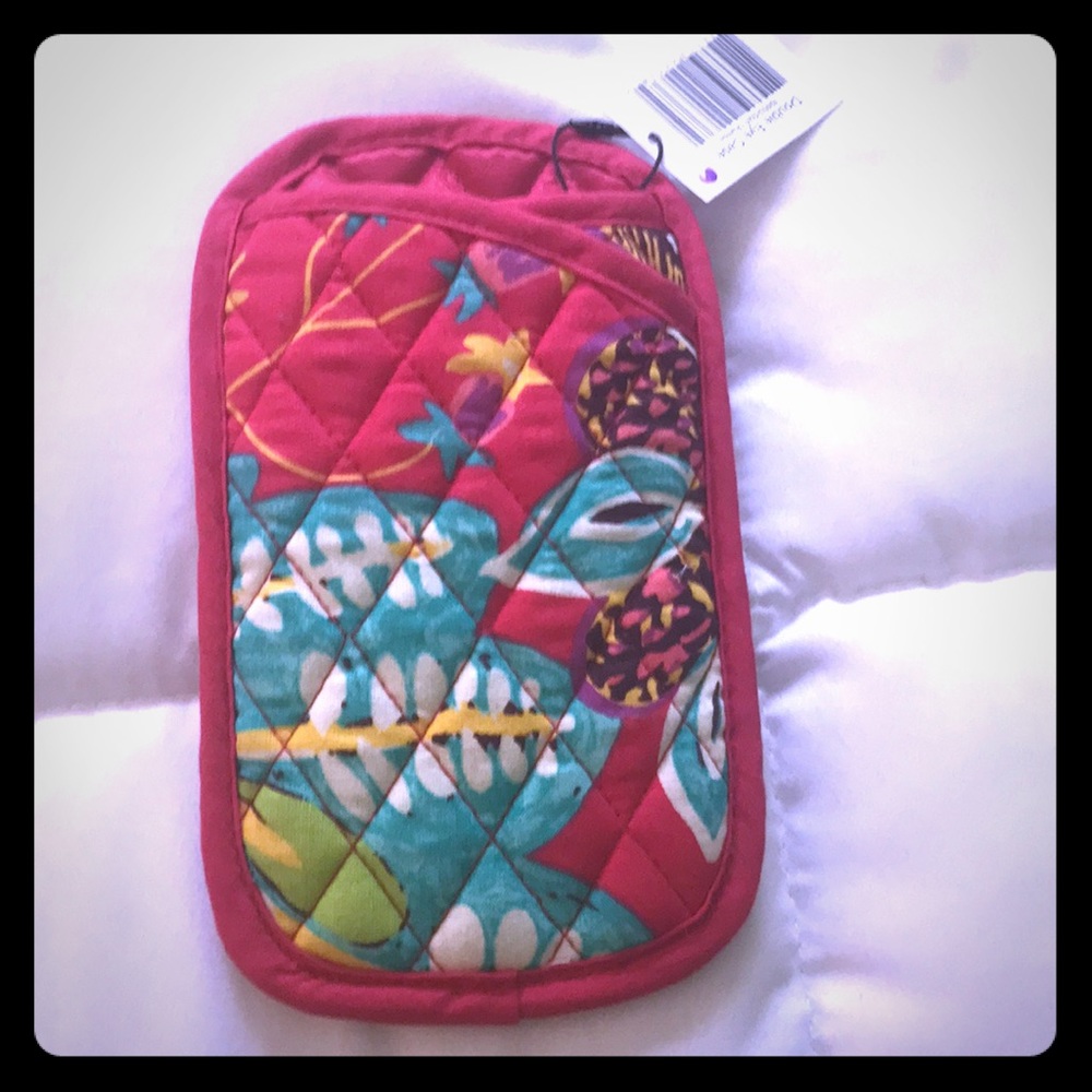 Authentic Vera Bradley double eye case in Ruba NWT